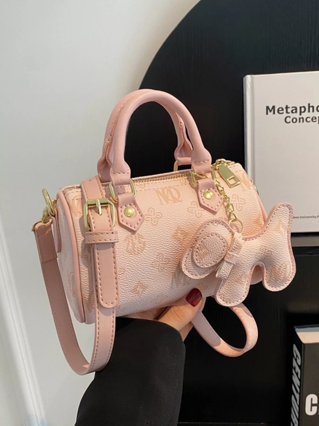 25695f1d8090405892e878cfe597f27e-Max-Origin